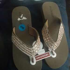 Sandalias nuevas